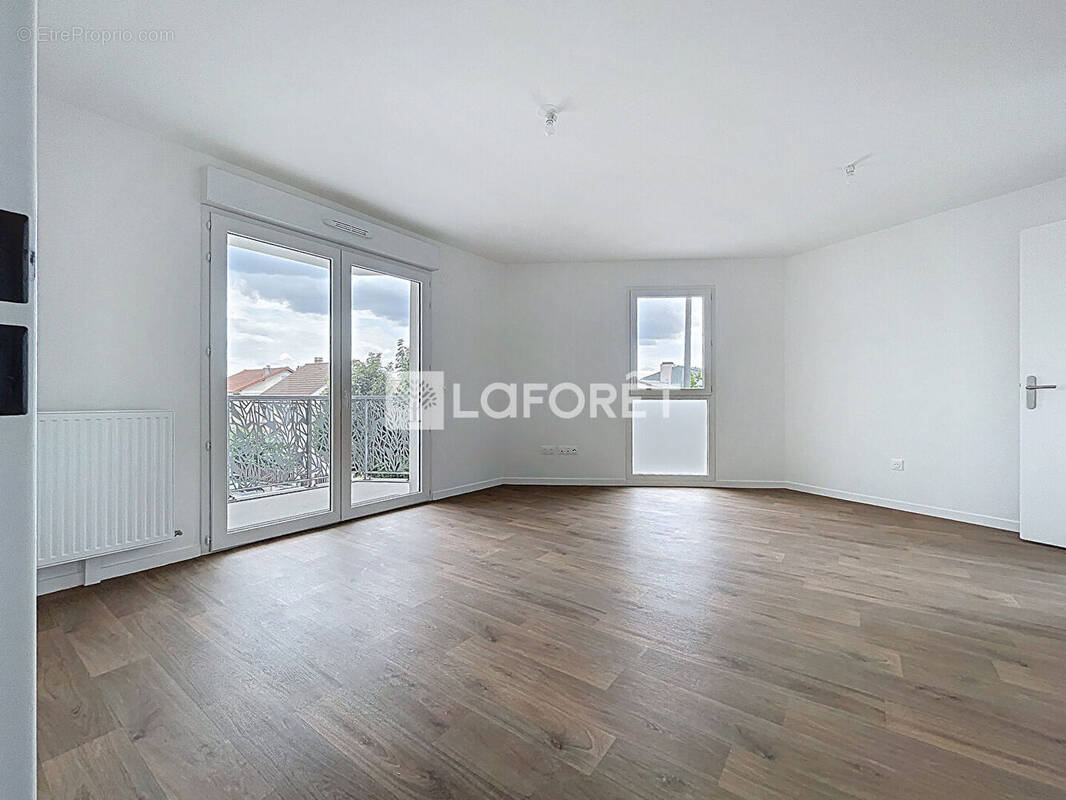 Appartement à LIMEIL-BREVANNES