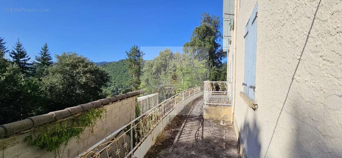 Maison à SAINT-PRIVAT-DE-VALLONGUE