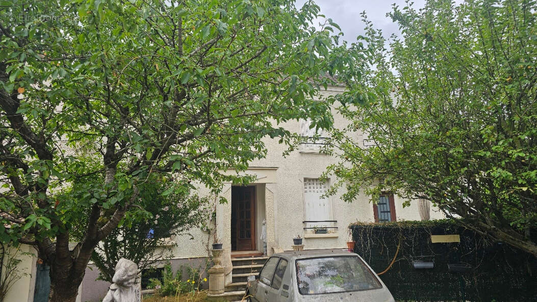 Maison à VILLEMOMBLE