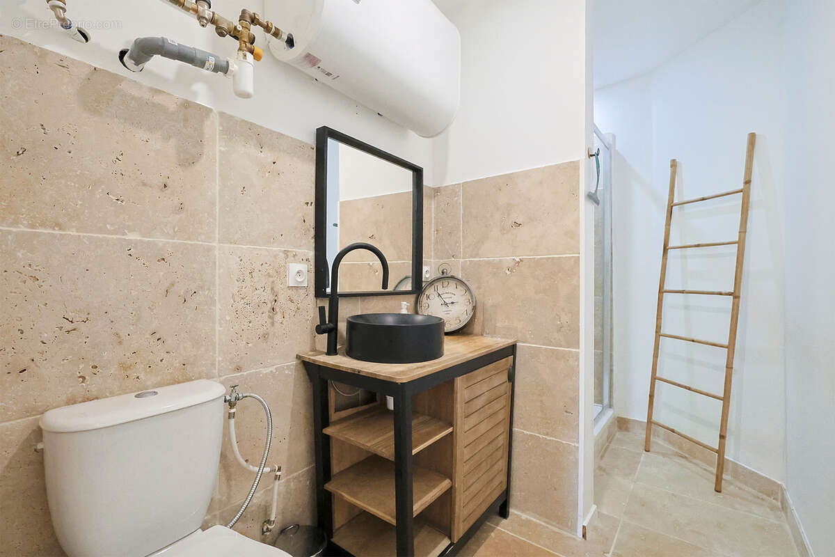 Appartement à LA VALETTE-DU-VAR