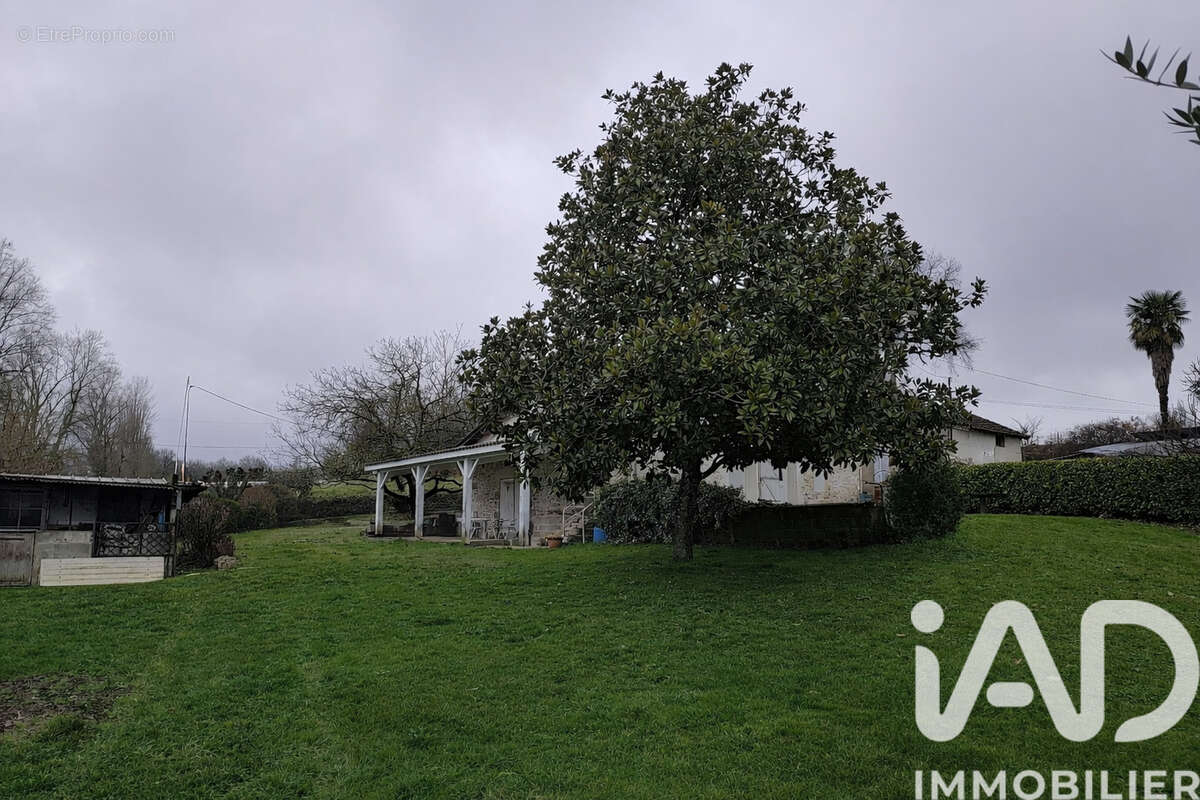 Photo 3 - Maison à LAVARDAC