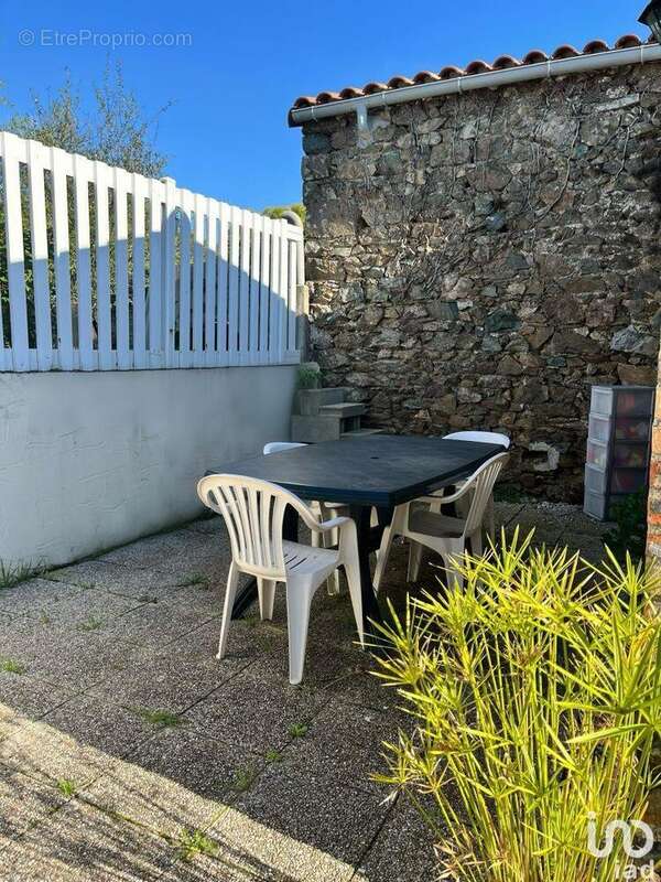 Photo 8 - Commerce à MONSIREIGNE