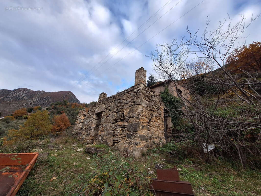 Maison à BREIL-SUR-ROYA