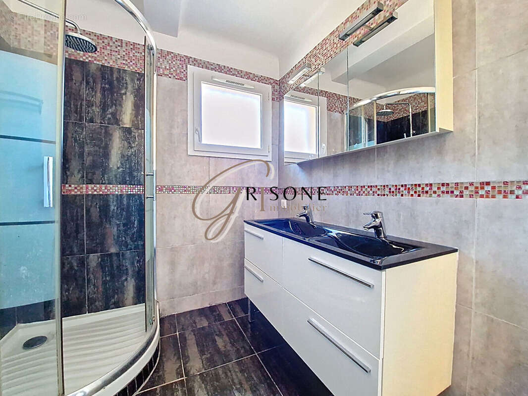 Appartement à SANARY-SUR-MER