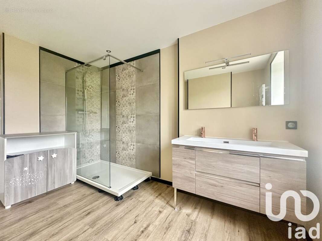 Photo 8 - Maison à SAINT-JACQUES-DE-NEHOU