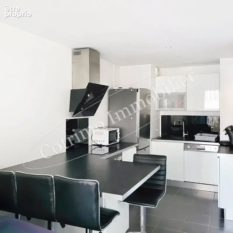 BRON  appartement T2 42m²+Balcon+garage - photo 2