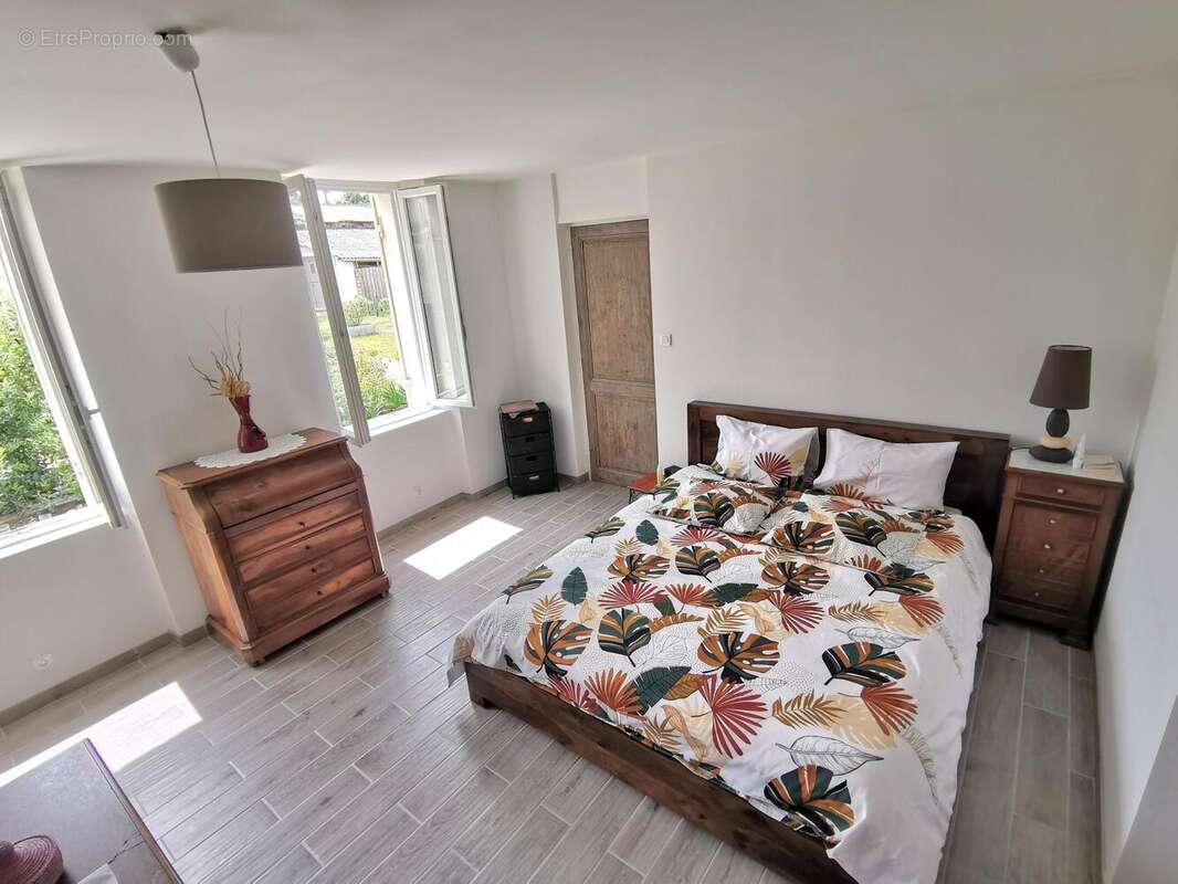 Photo 9 - Maison à REIGNAC