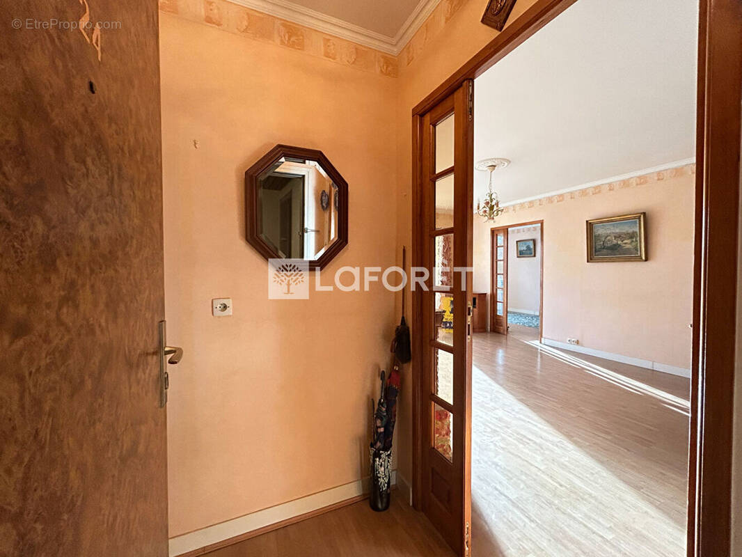 Appartement à MEULAN