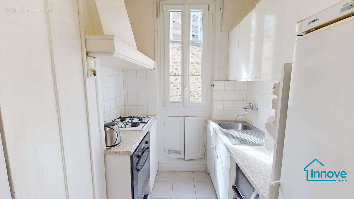Appartement à PARIS-14E