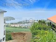 Terrain à SAINTE-MARIE