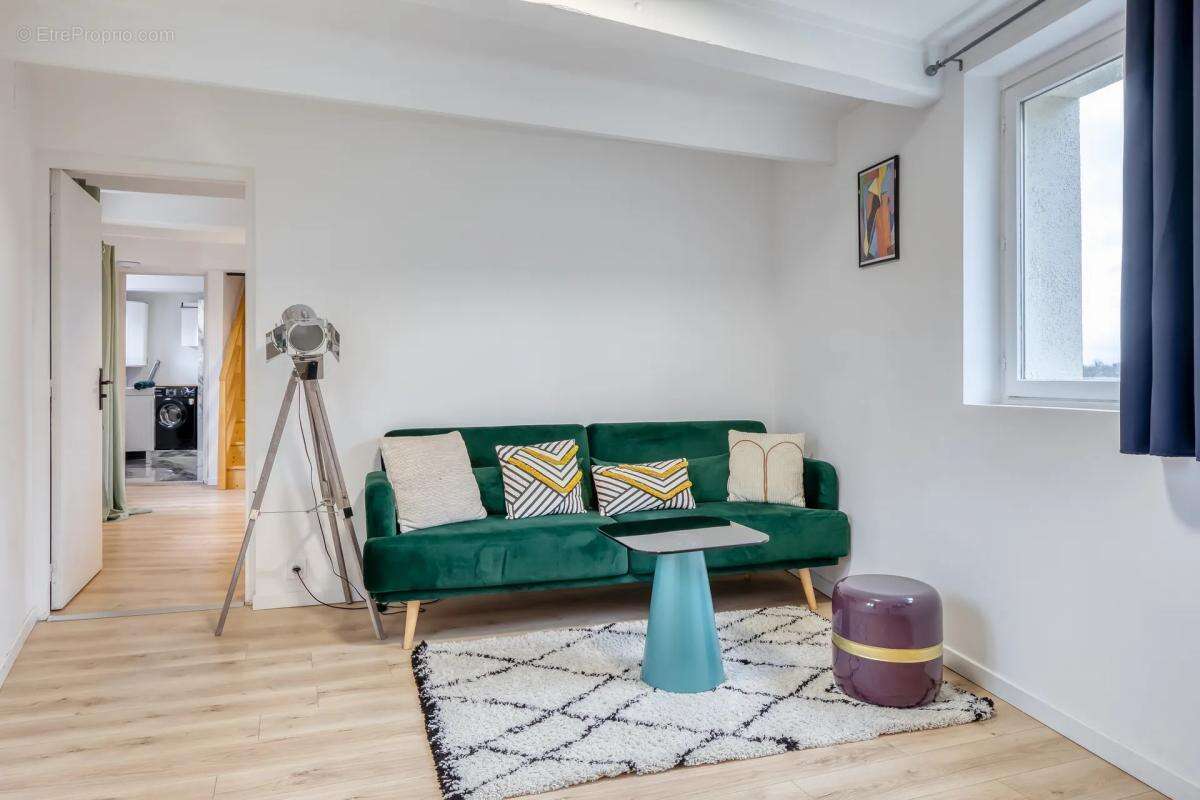 Maison à EQUEMAUVILLE