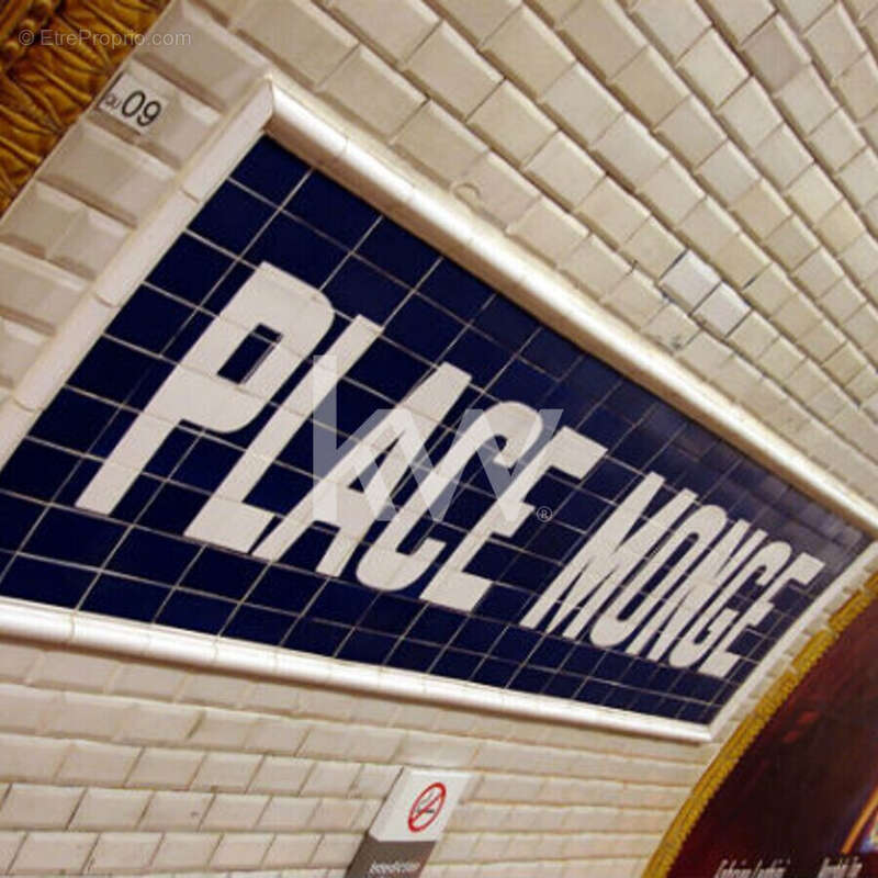 Autre à PARIS-5E