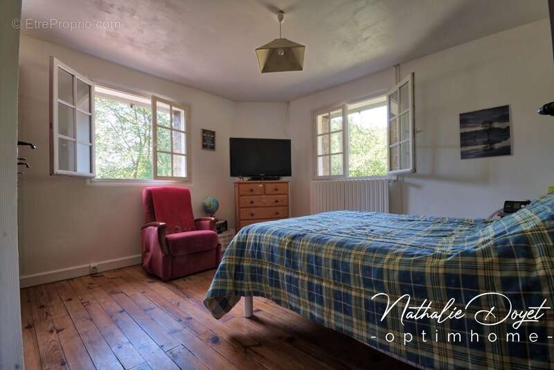 Maison à MONT-NOTRE-DAME