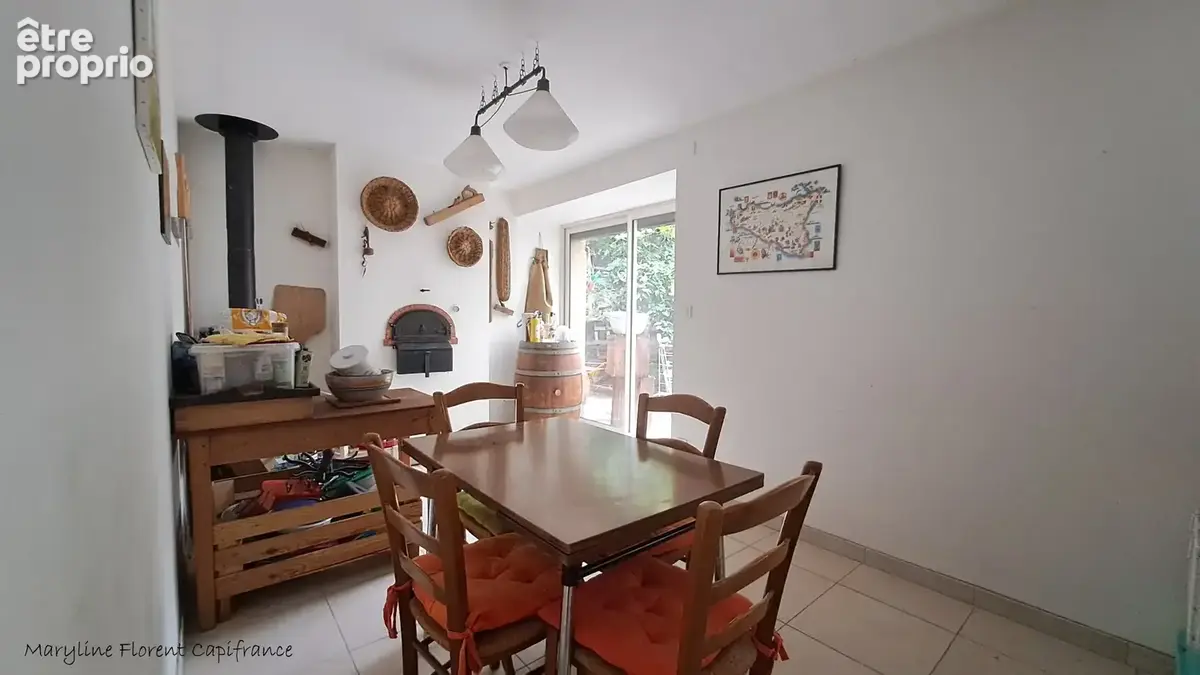 Bâtisse en pierre de 262 m², Cour, jardin cocon, garage & fort potentiel - photo 22