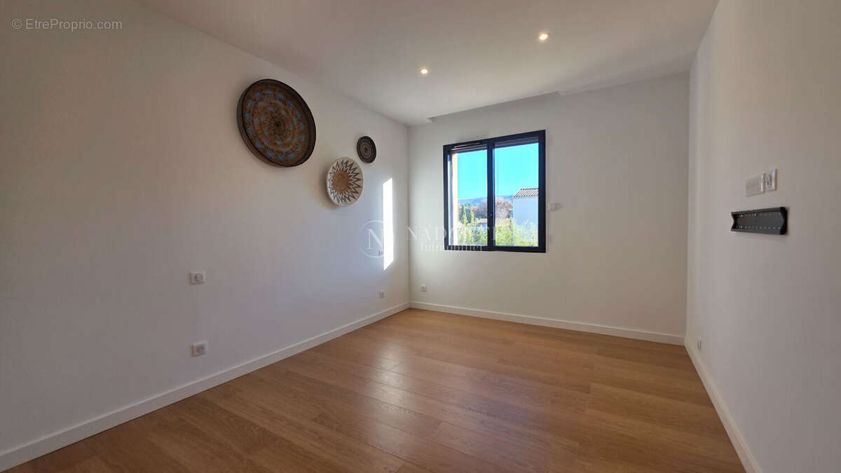 Oppède, Belle villa contemporaine - photo 6