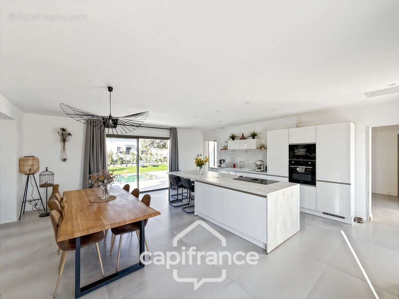 Maison à SAINT-GELY-DU-FESC