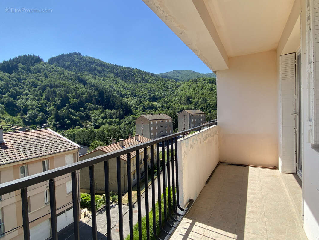 Appartement à LE CHEYLARD