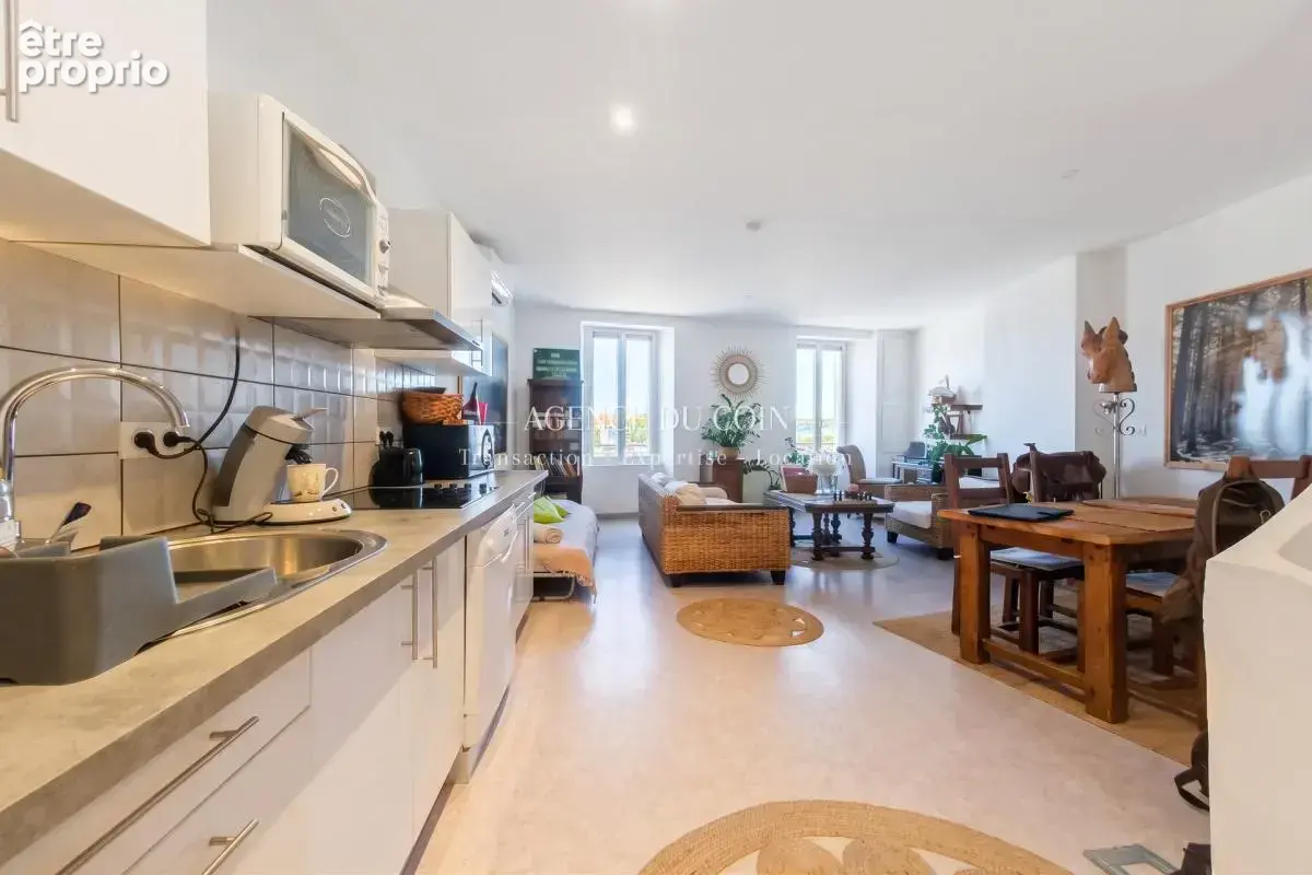 Vivez la vie de village dans une charmante maison de 80 m² r - photo 2
