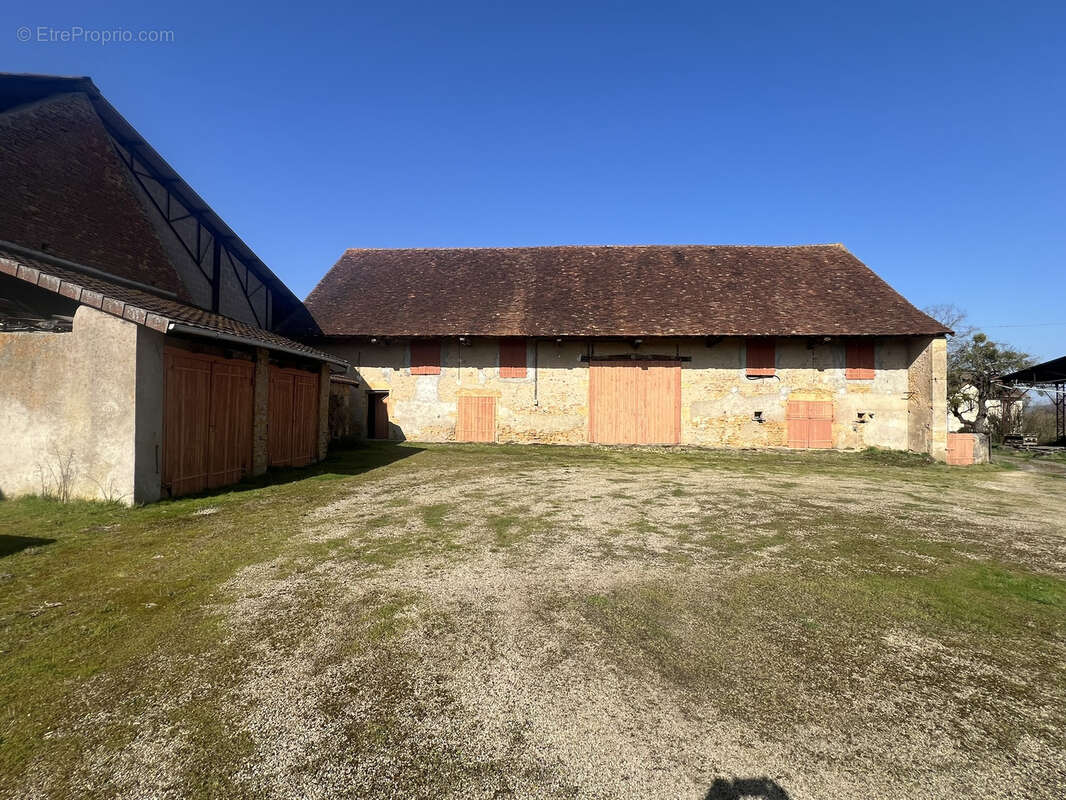 Maison à CHAMPLECY