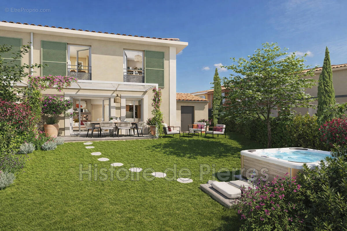 Maison à COGOLIN