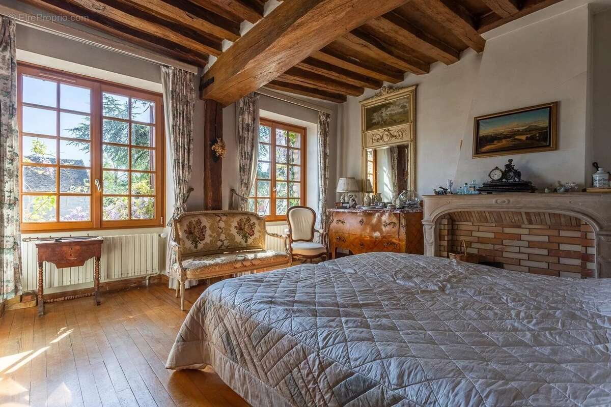 Maison à MILLY-LA-FORET