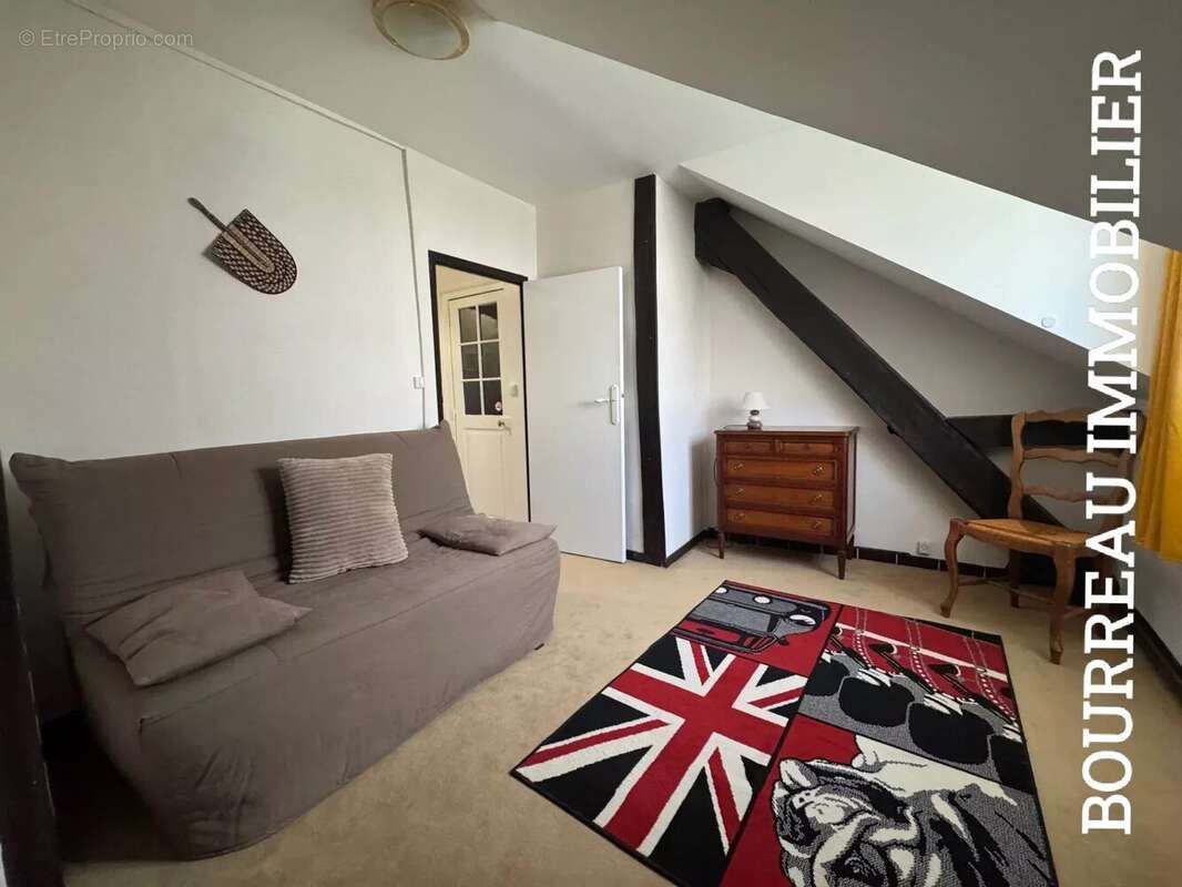 Maison à JOIGNY