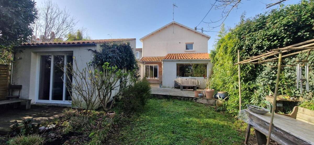 Maison à LA ROCHELLE