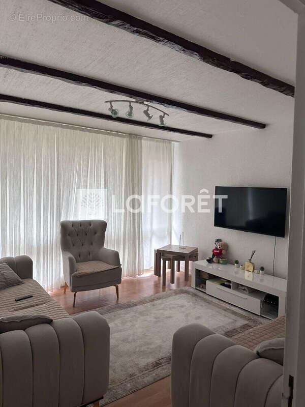 Appartement à VILLIERS-LE-BEL