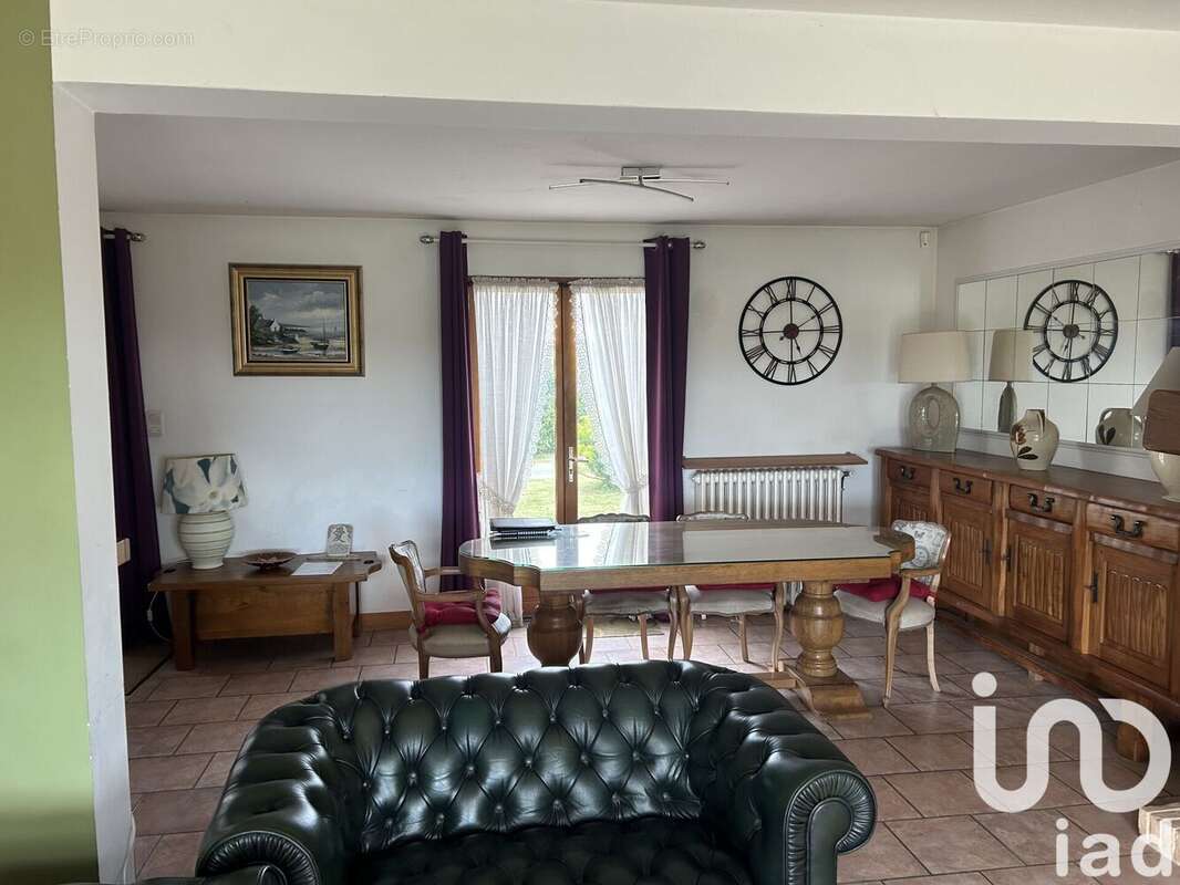 Maison 160 m² à Saint-Escobille  - photo 4