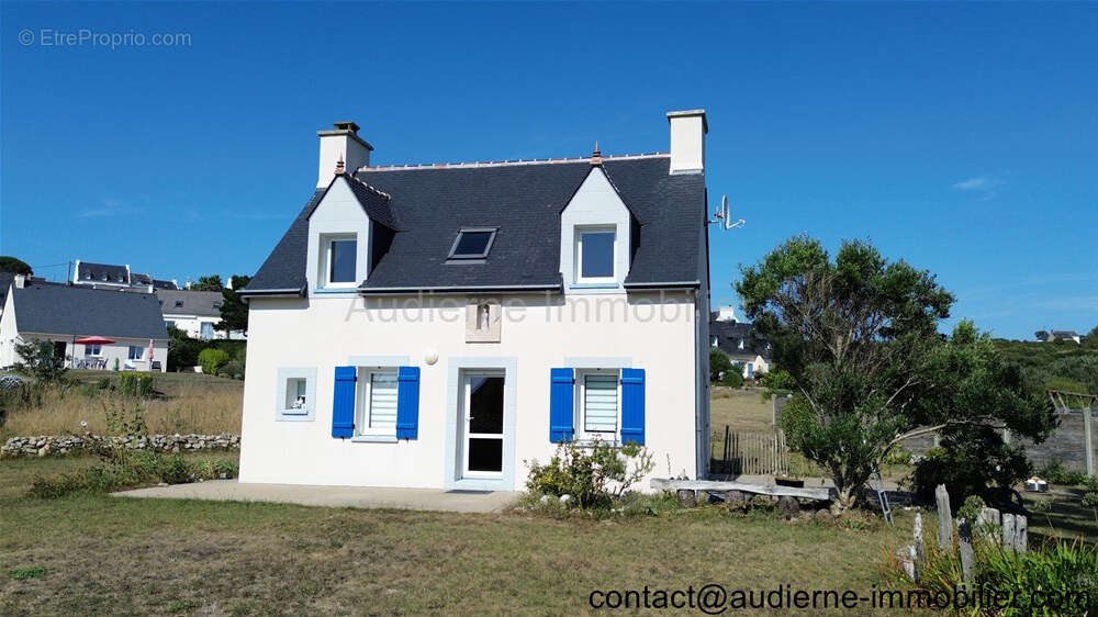 Maison à PLOUHINEC