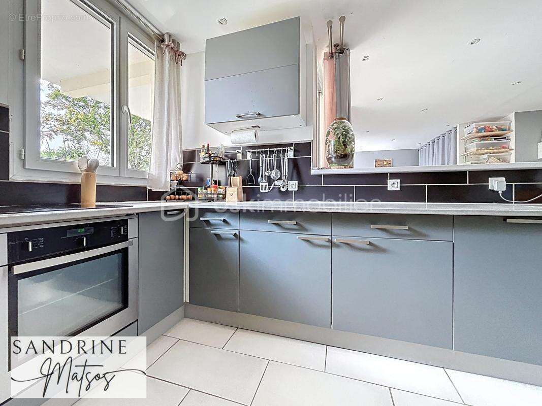 Appartement à PONT-DE-CHERUY