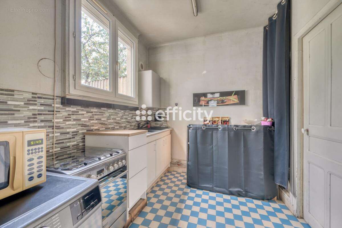 Maison à SAINT-GRATIEN