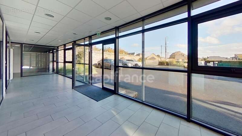 Commerce à GUINGAMP