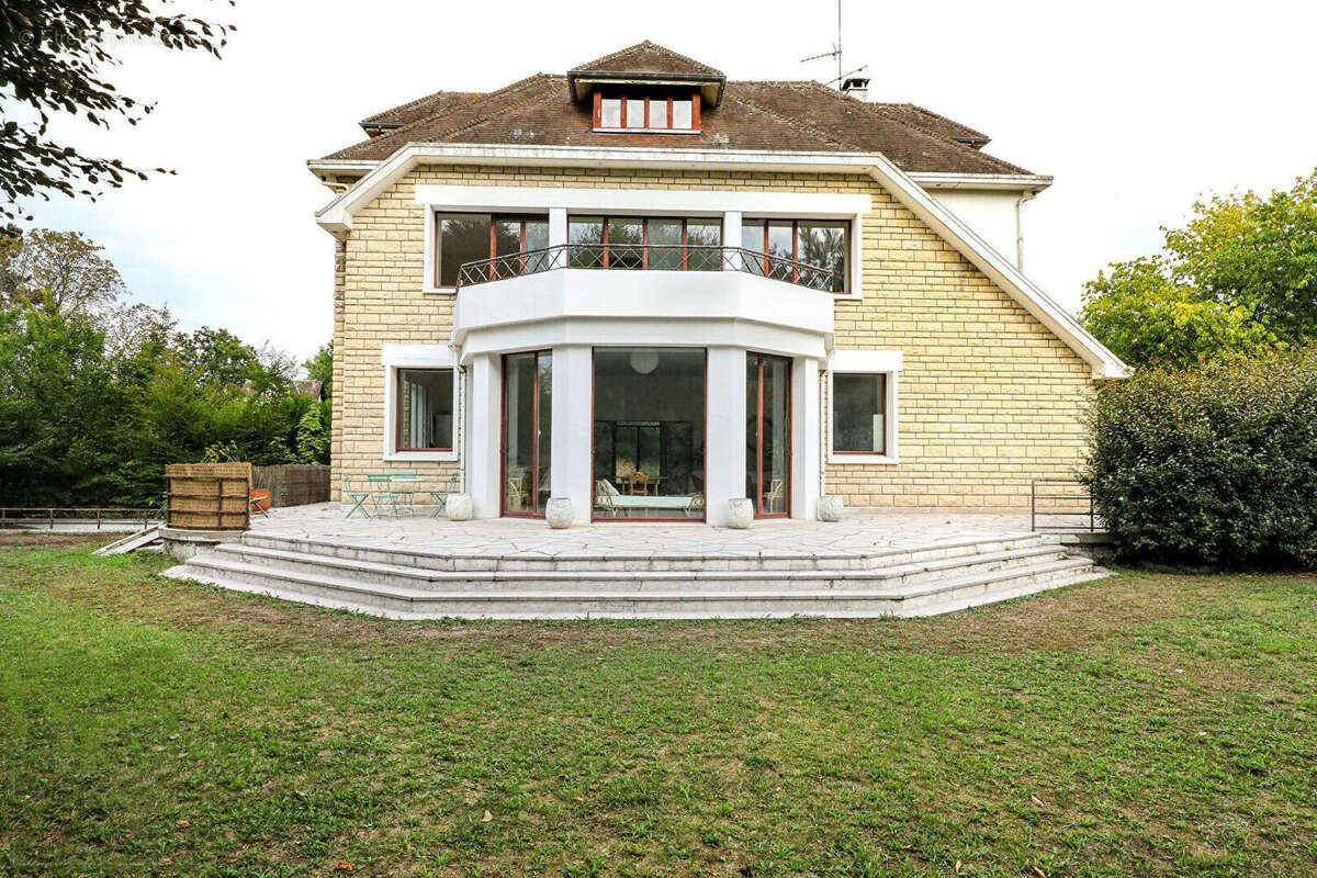 Maison à BARBIZON