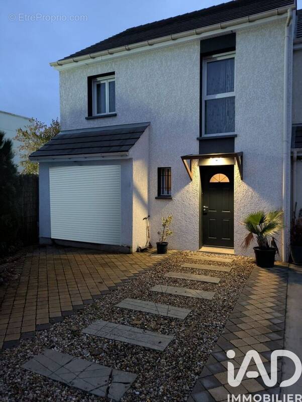 Photo 1 - Maison à SAINT-MICHEL-SUR-ORGE