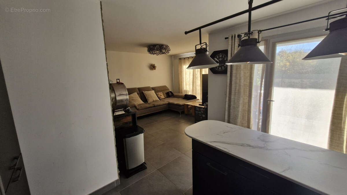 Appartement à LA RAVOIRE