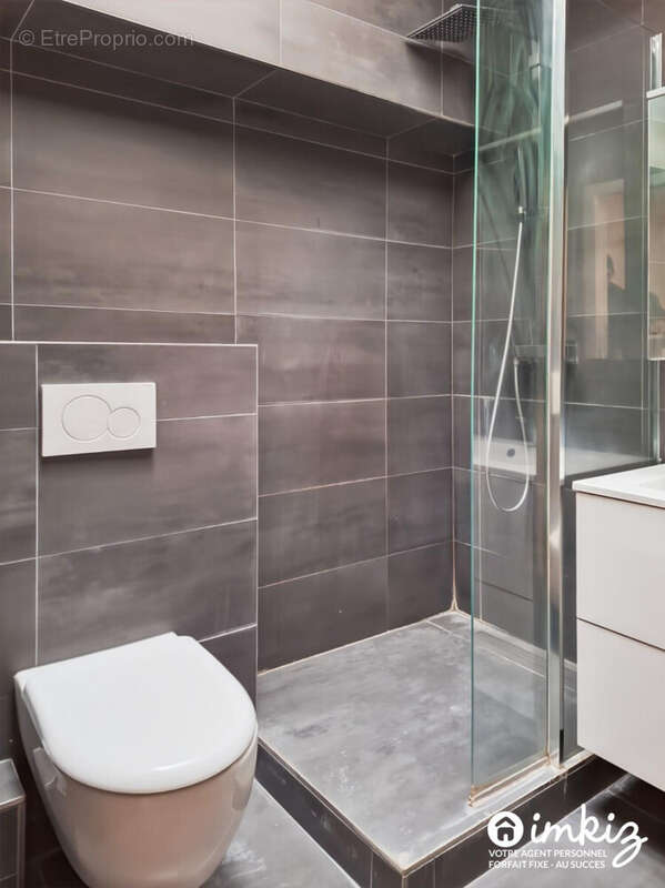 Appartement à PARIS-18E