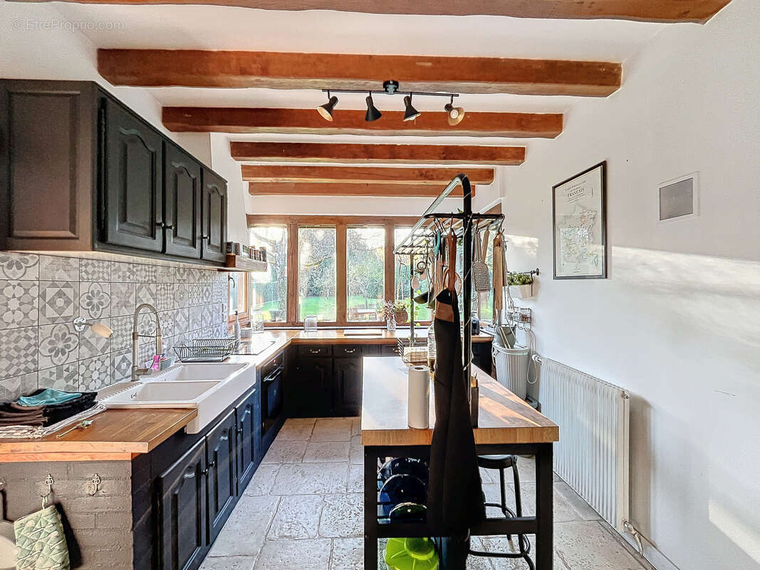 Maison à NOISY-SUR-ECOLE