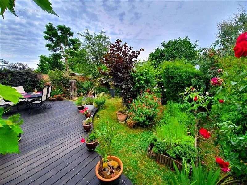 Maison à LEUVILLE-SUR-ORGE