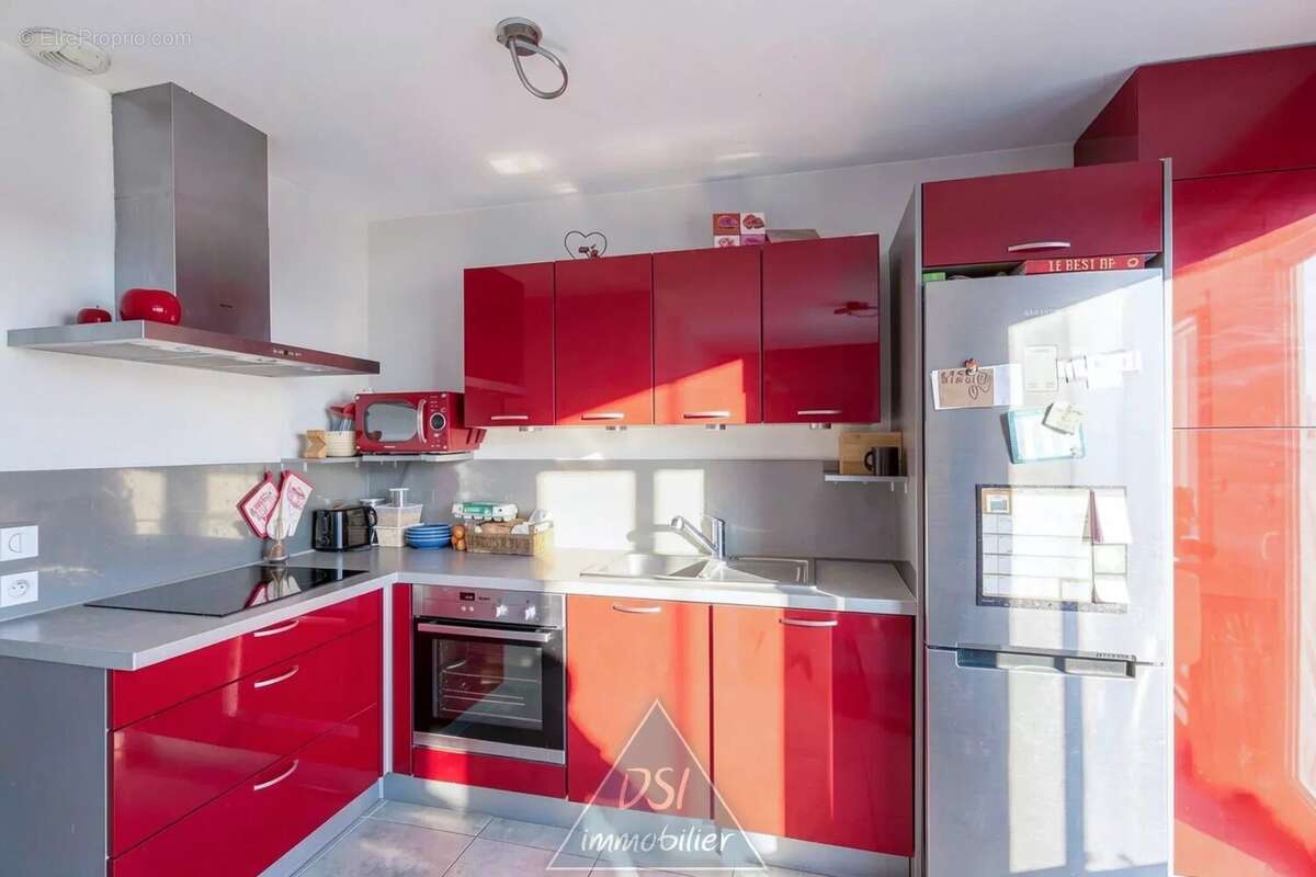 Appartement t3 avec jardin privatif à tramoyes - photo 3