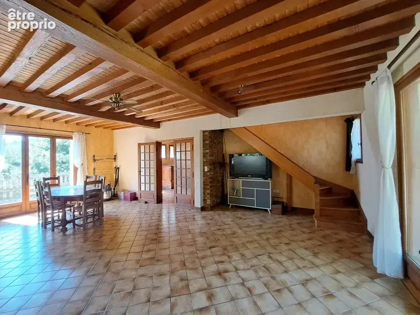 Maison 135 m² à Manzat  - photo 6