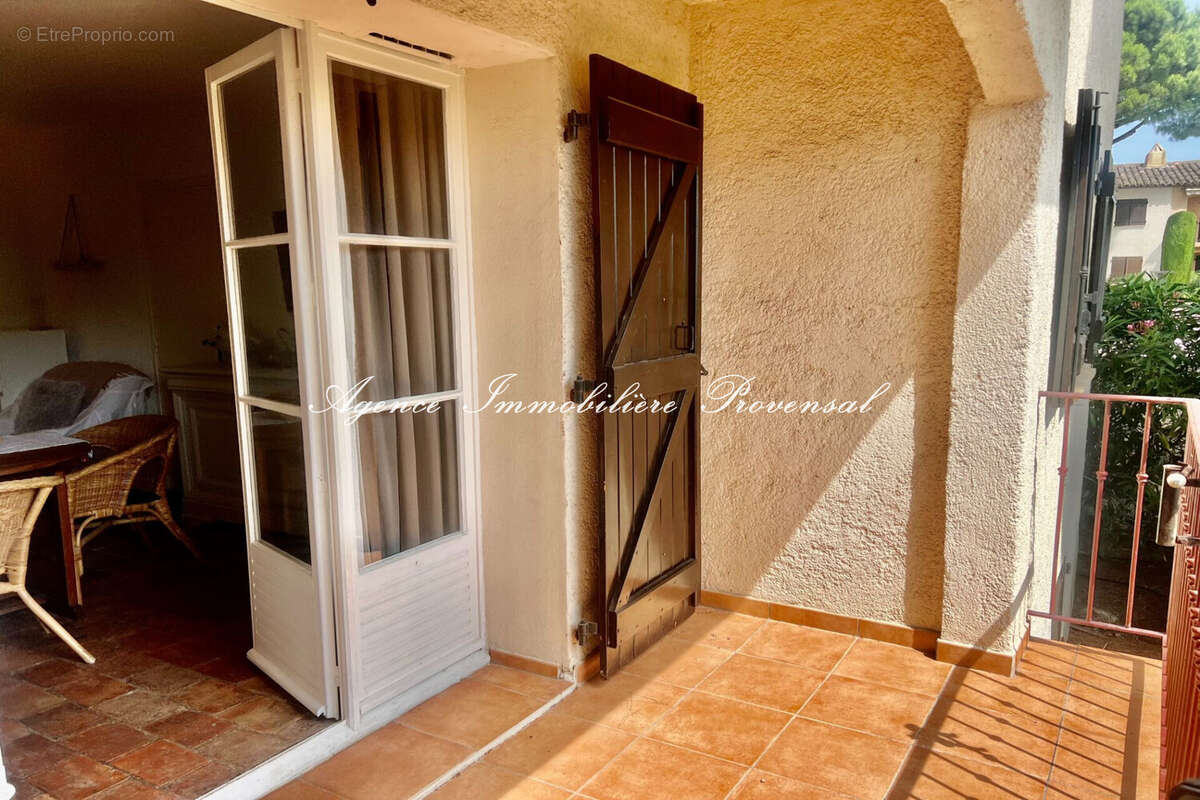 Appartement à LES ISSAMBRES