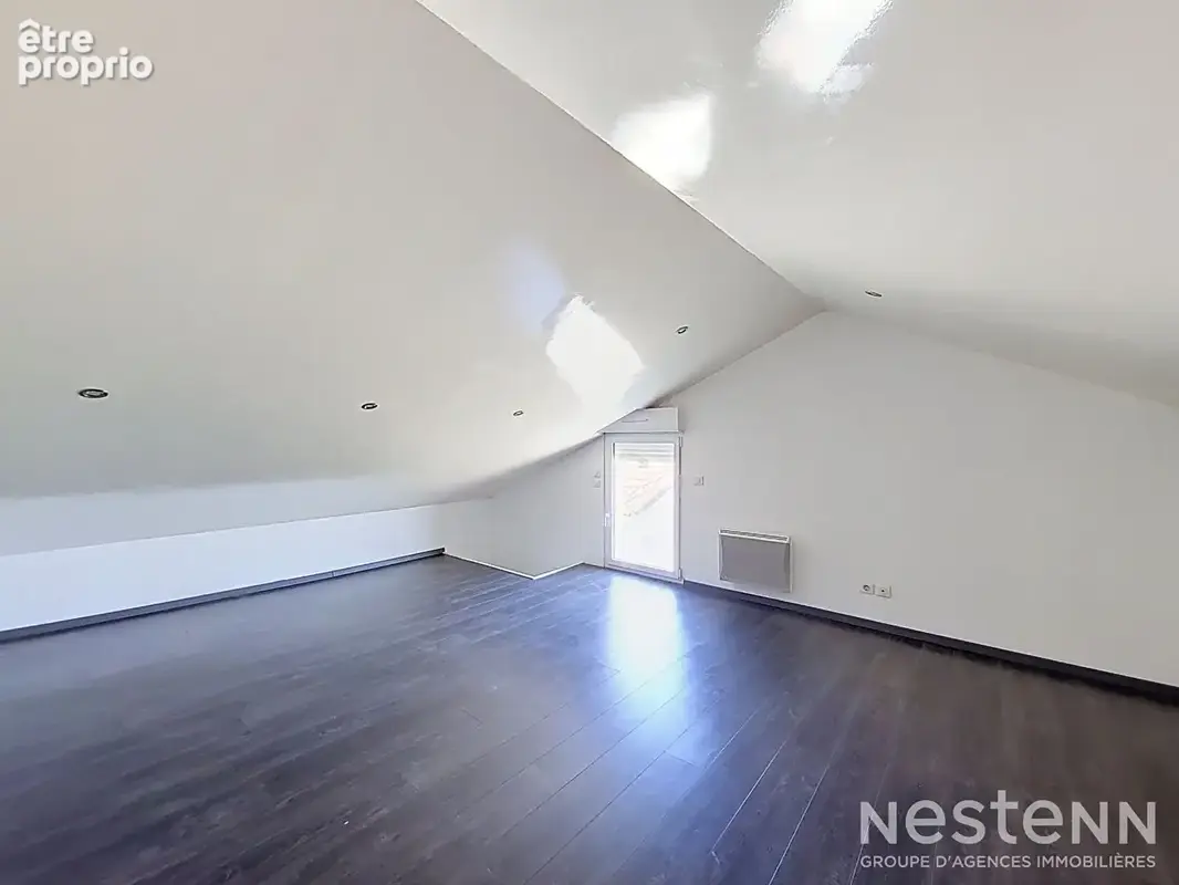 À vendre Maison de 128 m² avec terrain de 1 966m² et garage à Sainte-Maure-de-Peyriac - photo 11