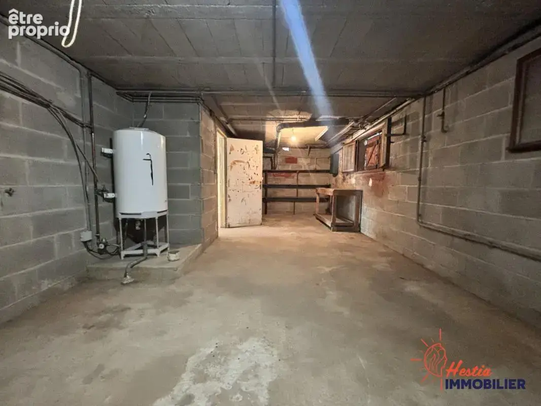 Maison de 141m² à rénover - photo 12