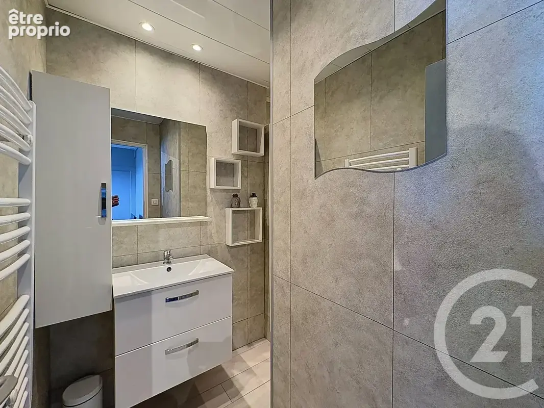 Appartement 2 pièces 36 m² à vendre à La Chapelle-Saint-Luc (10600) - photo 7
