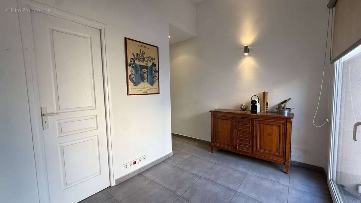 Autre à SAINT-RAPHAEL