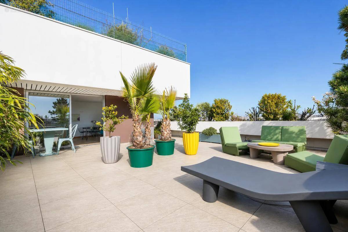Appartement à PARIS-12E