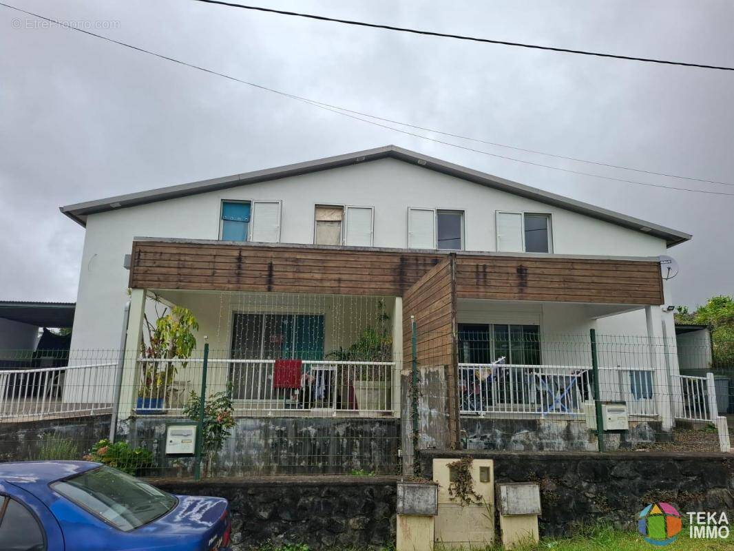 Maison à LA PLAINE-DES-PALMISTES