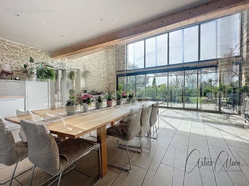 Dpt Haute Garonne (31), à vendre proche de VILLEFRANCHE DE LAURAGAIS maison en pierre de 676 m² - Terrain de 3 400m² - photo 18