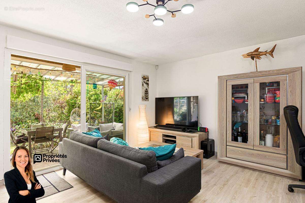 Maison 3 pièces de plain-pied avec jardin, cave et parking privatif avec borne - photo 4